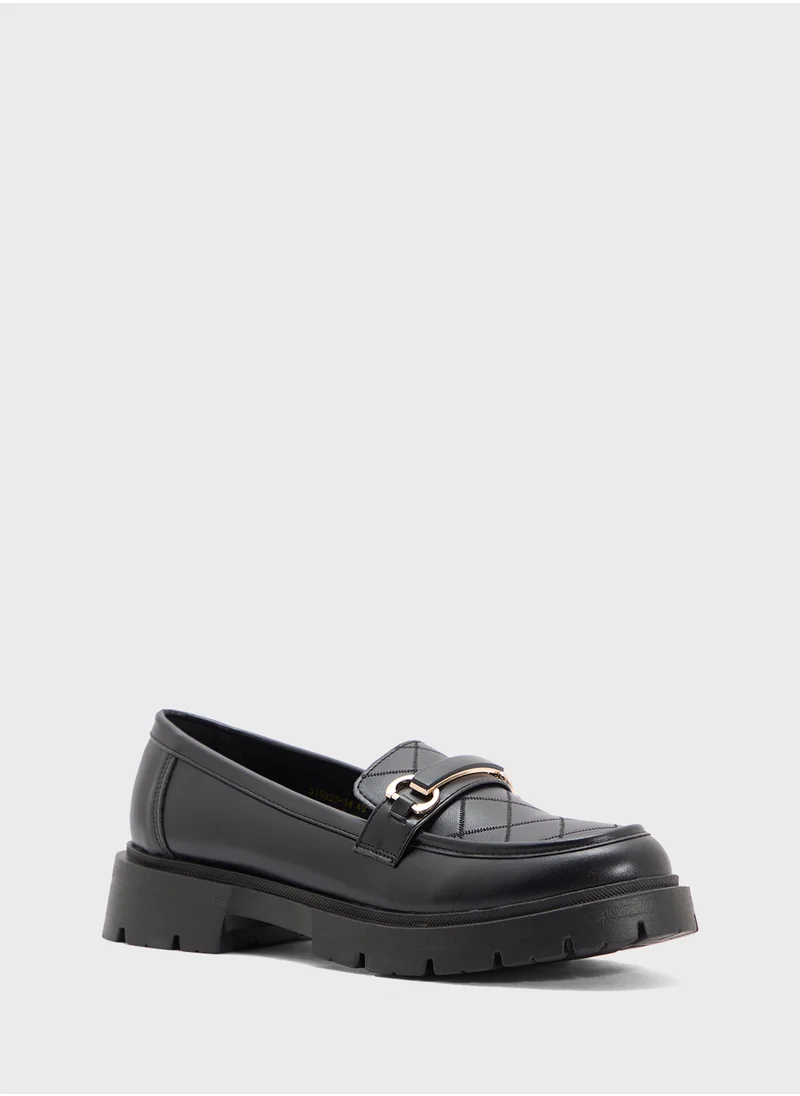 Ginger Chunky Metal Trim Detail Moccasin