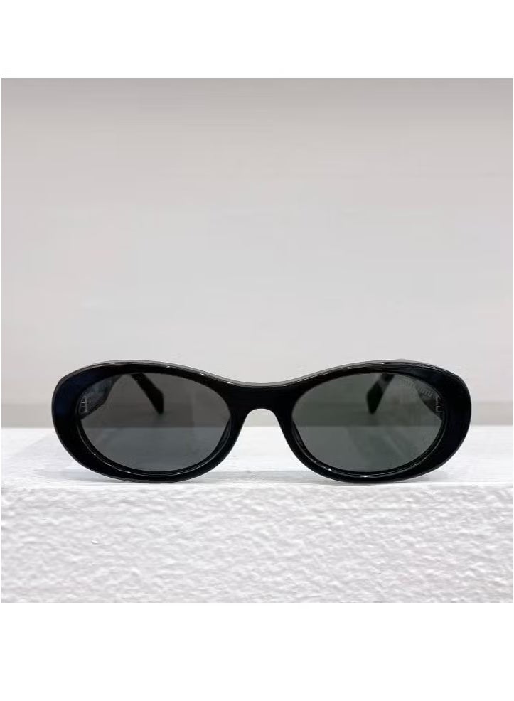 نظارات شمسية نسائية المقاس: 50-20-140 مم