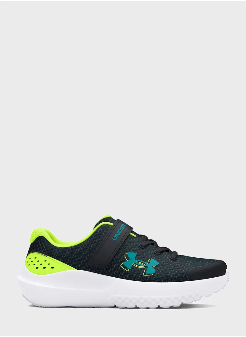 UNDER ARMOUR Kids Surge 4