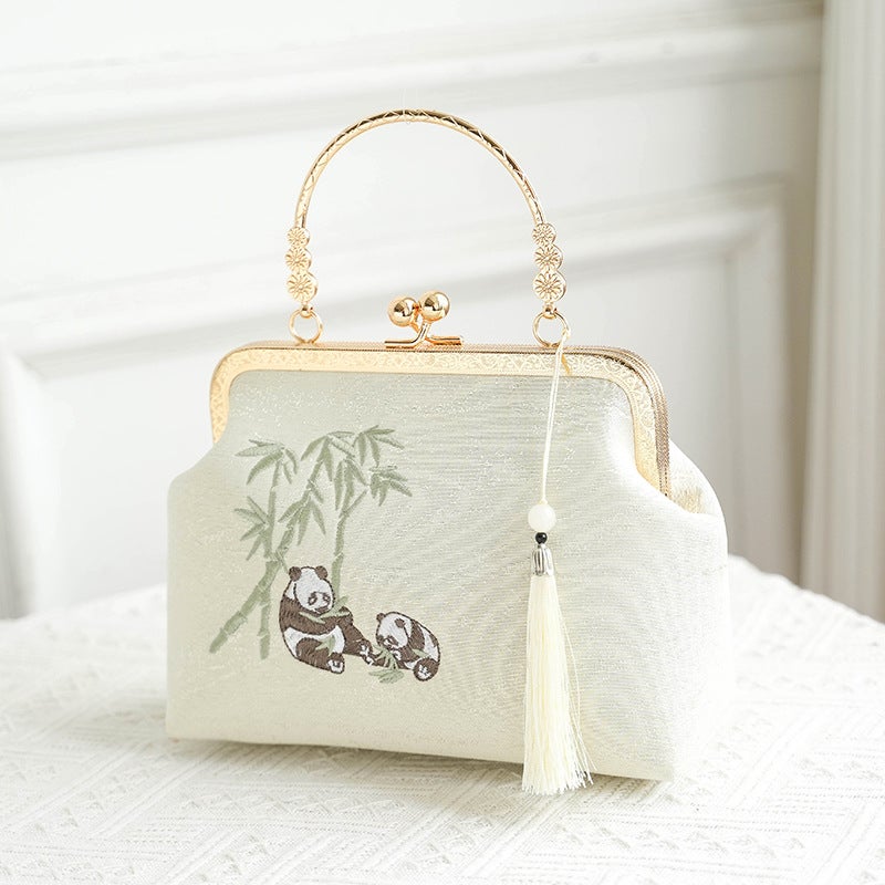 New Chinese Style Embroidered Chain Crossbody Bag - Image 1