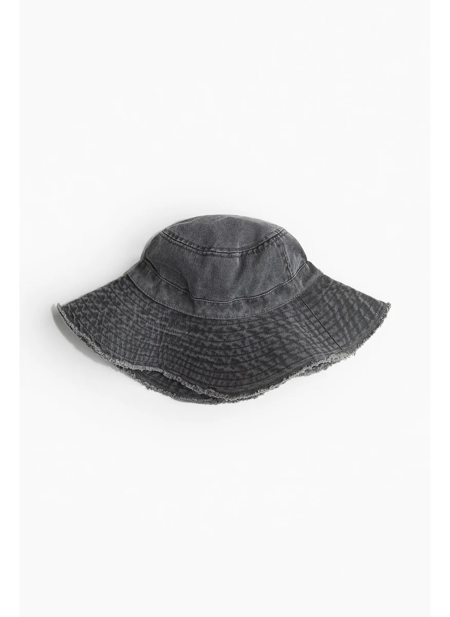 H&M Frayed-Edge Cotton Bucket Hat