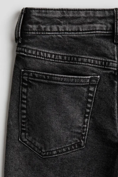 H&M Relaxed Tapered Fit Jeans