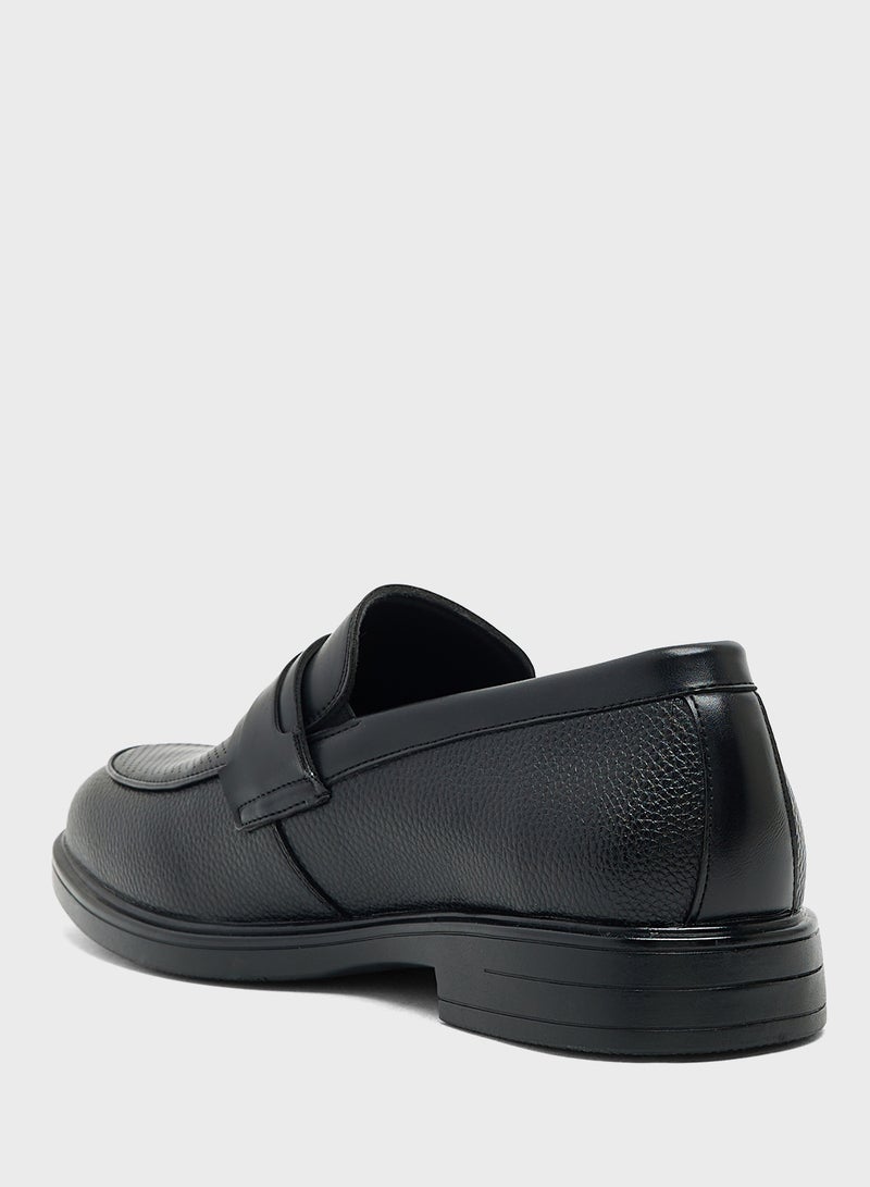 Robert Wood Trim Detail Classic Formal Sjip Ons - Image 2