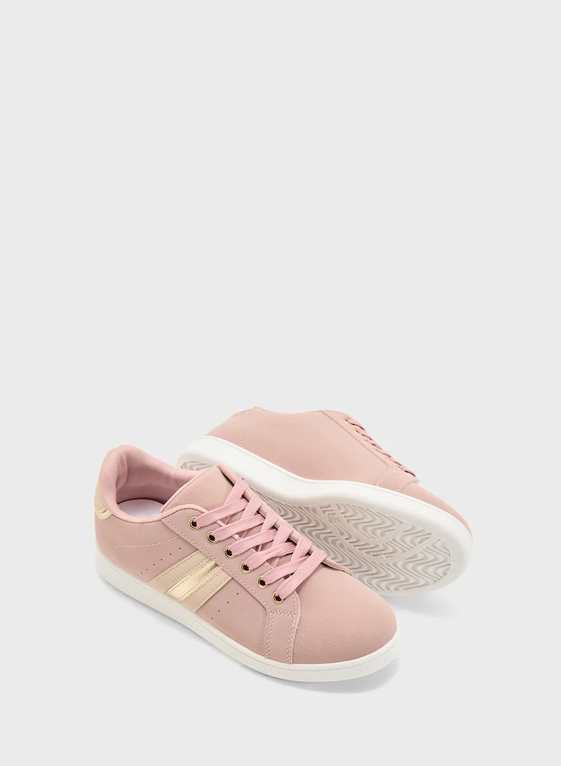 Andarina Metallic Stripe Sneaker