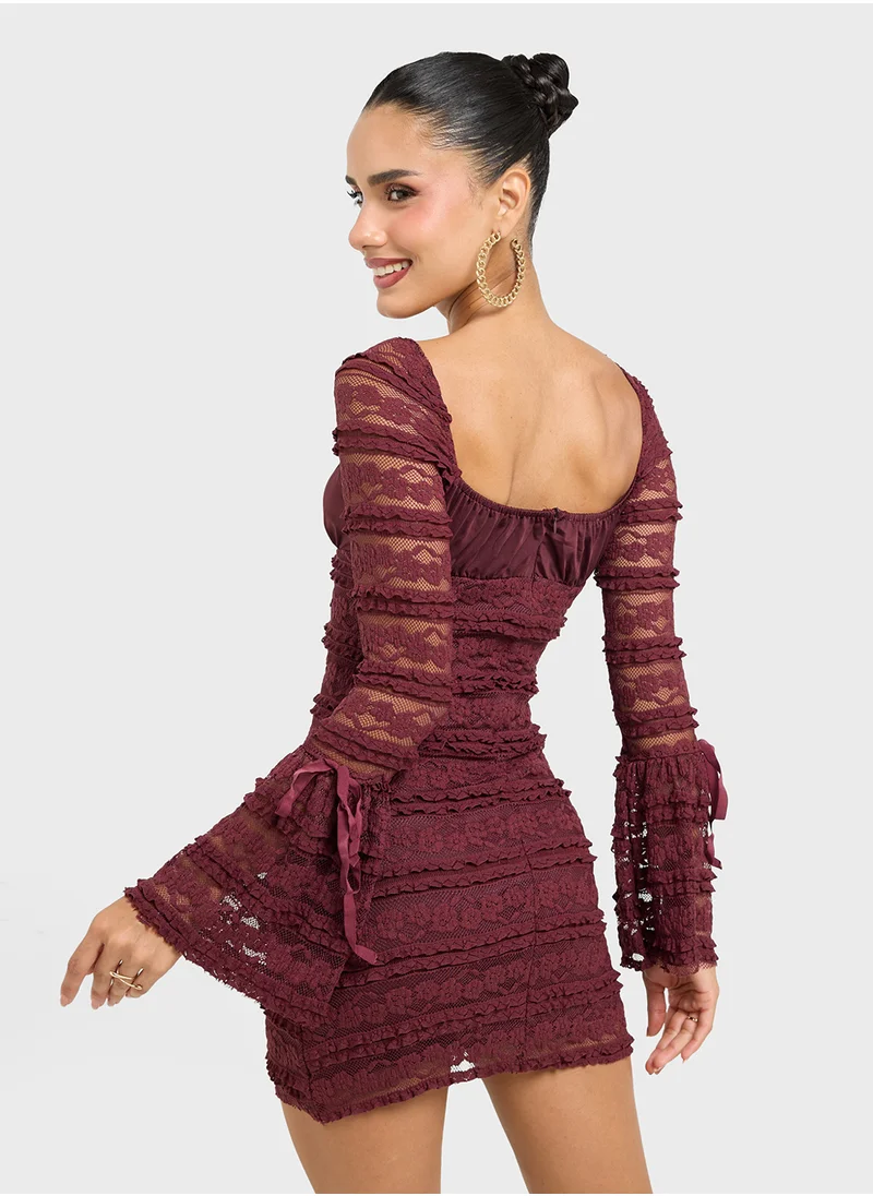 جينجر Square Neck Frill Detail Dress