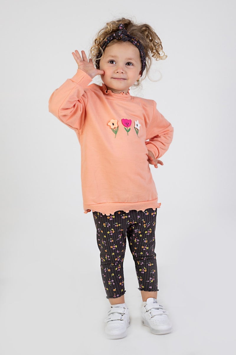 Harika Kids Baby Girl Two Yarn Fabric Medium Thickness Embroidered Bandana Included Knitted Basic Tracksuit Set  - Image 1