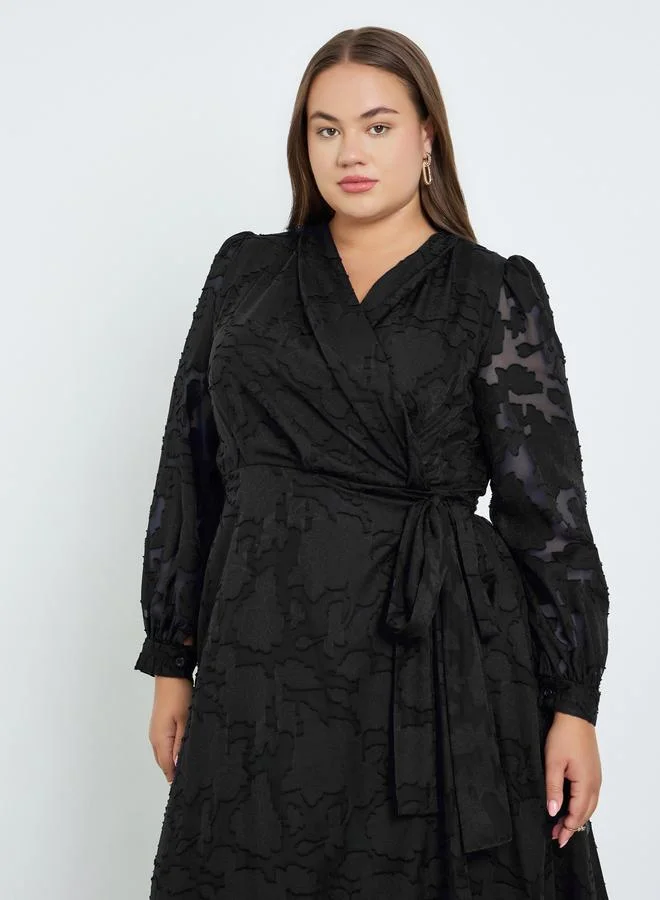 Styli Styli Plus Size Black Maxi Wrap Dress
