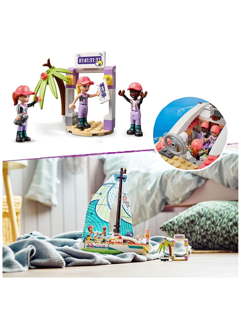 LEGO Friends Stephanie's Sailing Adventure 41716 - Image 4