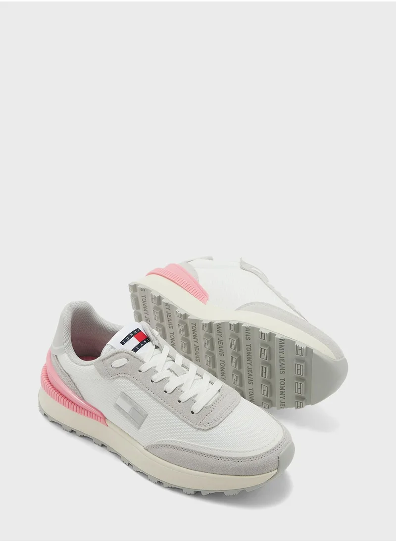 TOMMY JEANS Tech Runner Low Top Sneakers