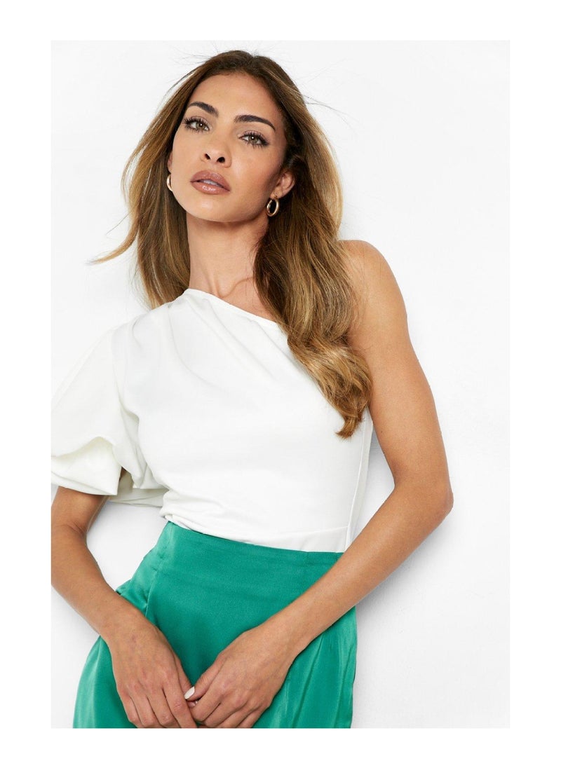 boohoo - Puff Sleeve Gathered Scuba Bodysuit - Image 1