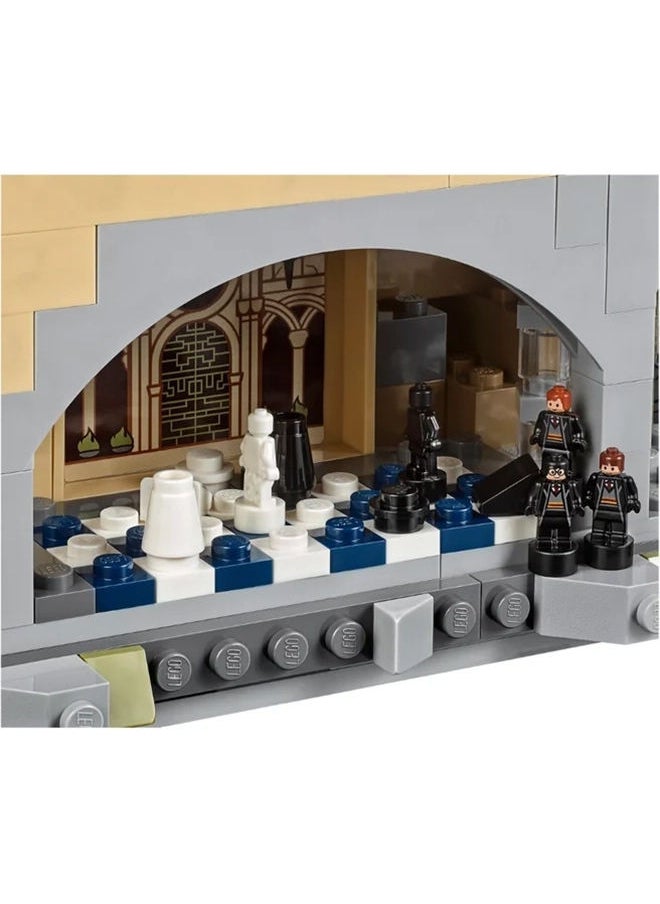 LEGO - Harry Potter Tm Hogwarts™ Castle - Image 1