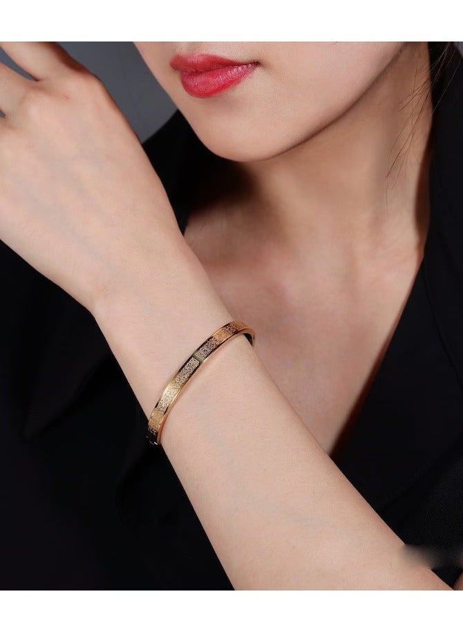 Mark Fairwhale Titanium Steel Bracelet With Creative High-End Feel And Color Retention For Men And Women  - Image 3