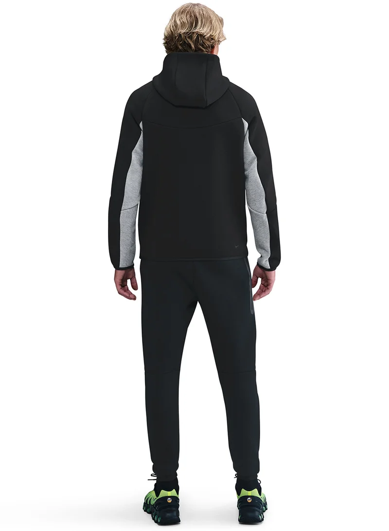 Nike Tech Fleece Jogger Pants