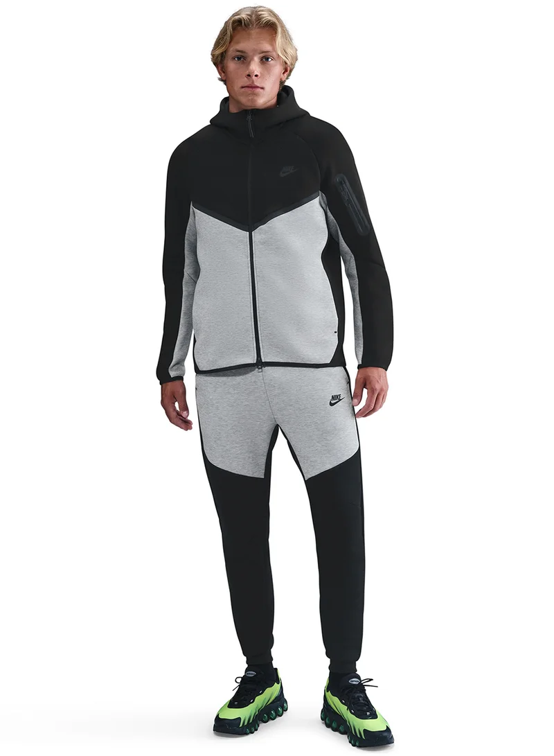 Nike Tech Fleece Jogger Pants