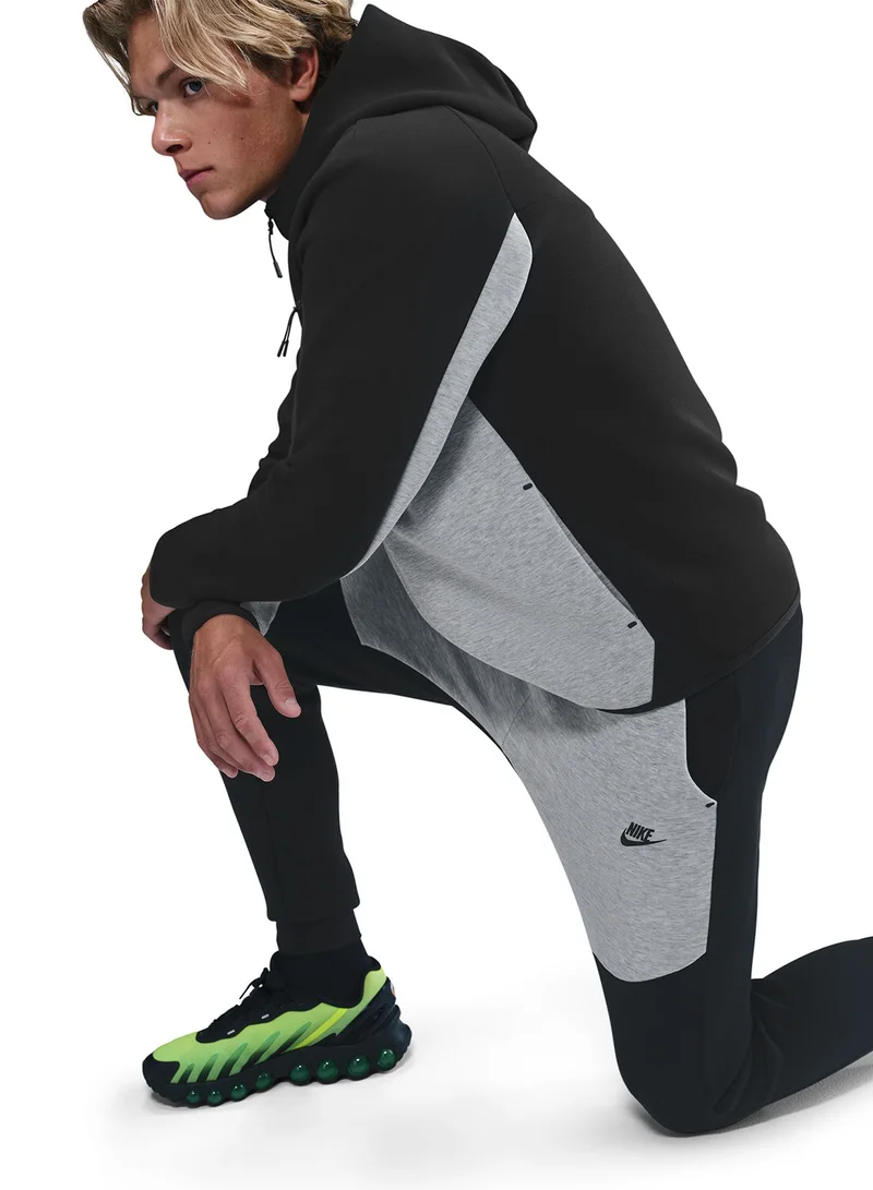 Nike Tech Fleece Jogger Pants