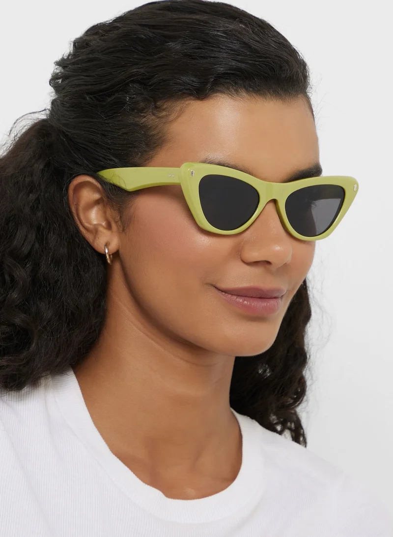 ايلا Cat Eye Sunglasses