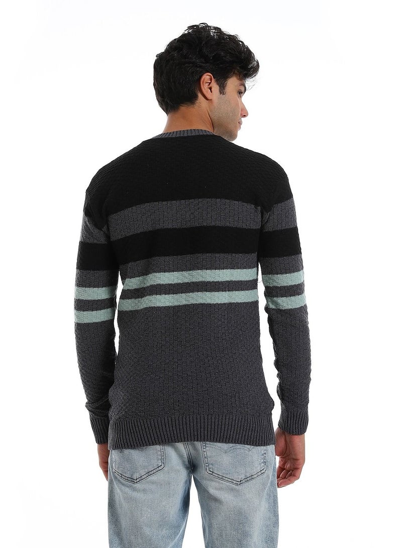 سيزار تيشرت صوف مزود بتصميات متعددة - Image 4