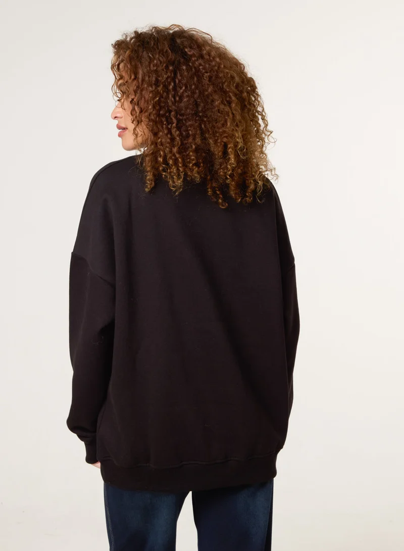 بلو فانيلا بلوزة بتصميم شفاه مرصعة بالكريستال