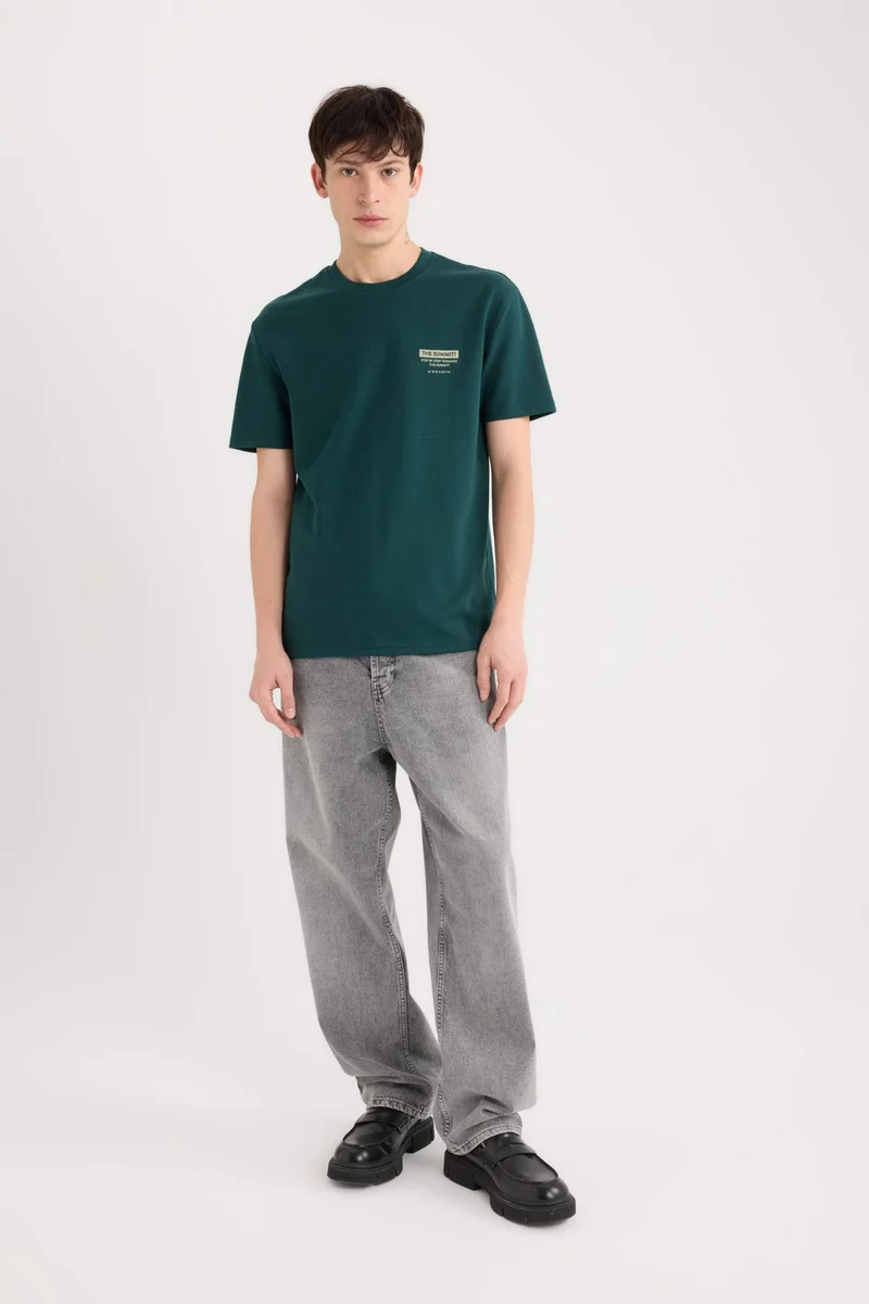 ديفاكتو Regular Fit Crew Neck Printed Short Sleeve T-Shirt