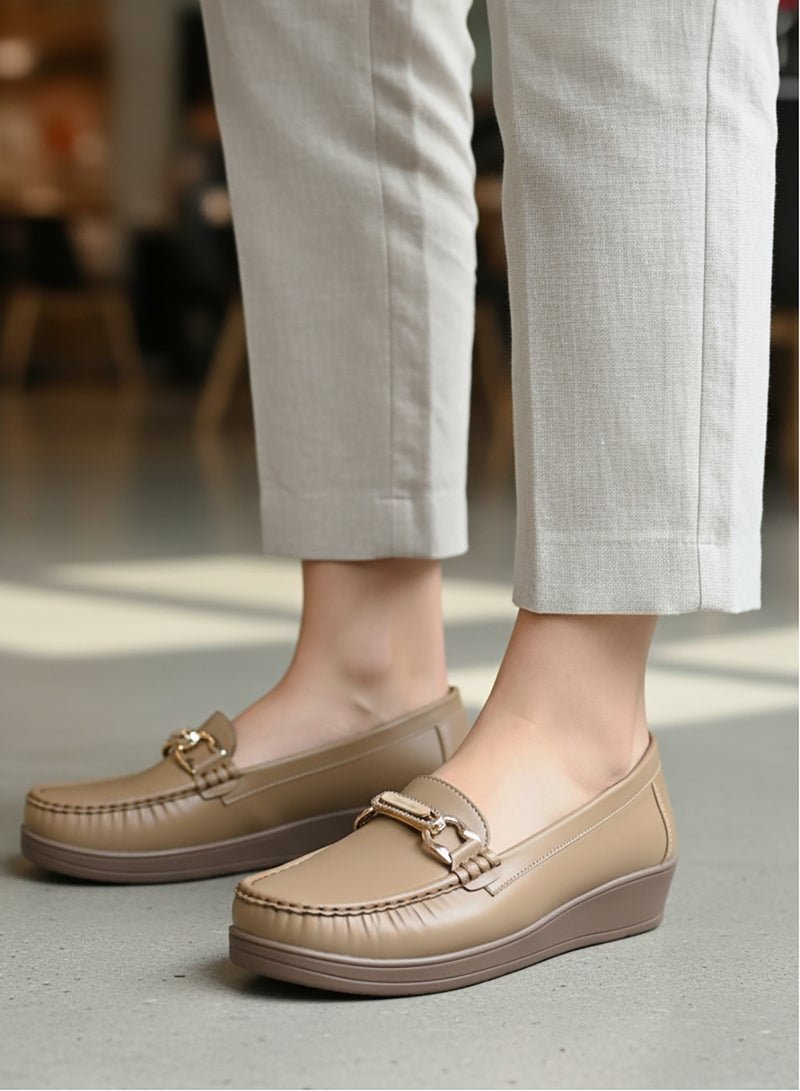 GRINTA Women Slip On Shoes - Image 3