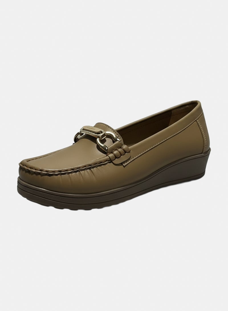 GRINTA Women Slip On Shoes - Image 2