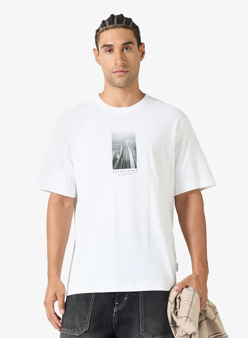 Graphic Crew Neck T-Shirt