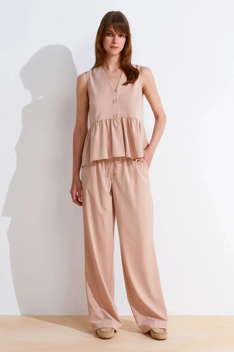 Dilvin Blush Pink DILVIN Sleeveless Crepe V-Neck Button Blouse for Women | Best Price UAE