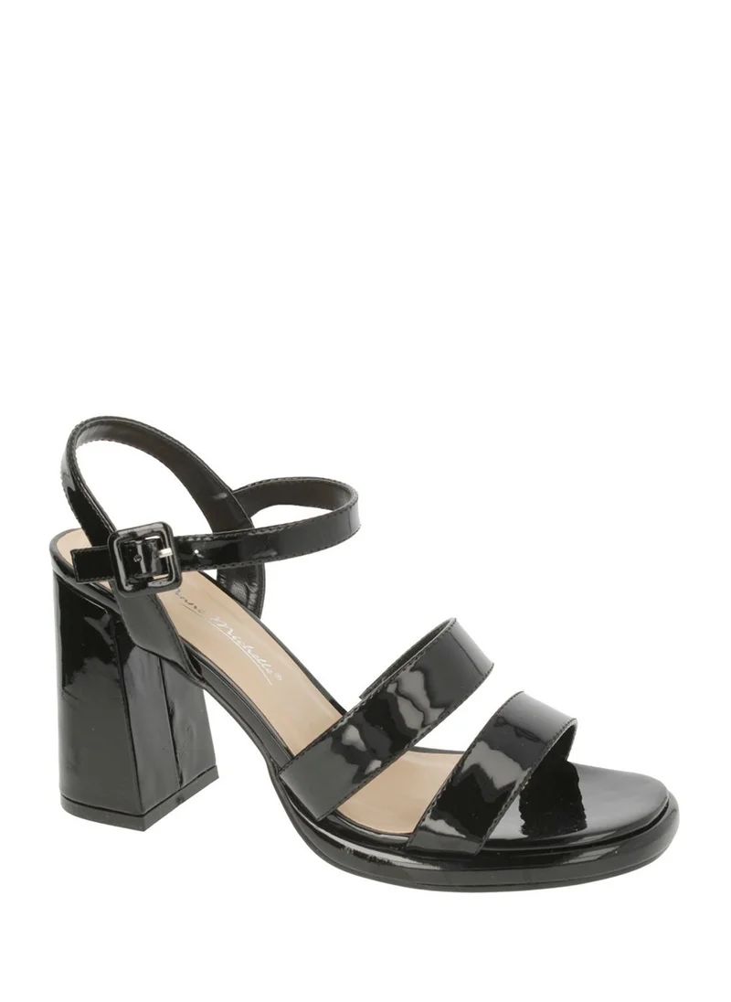 جينجر Block Heel Casual Sandal