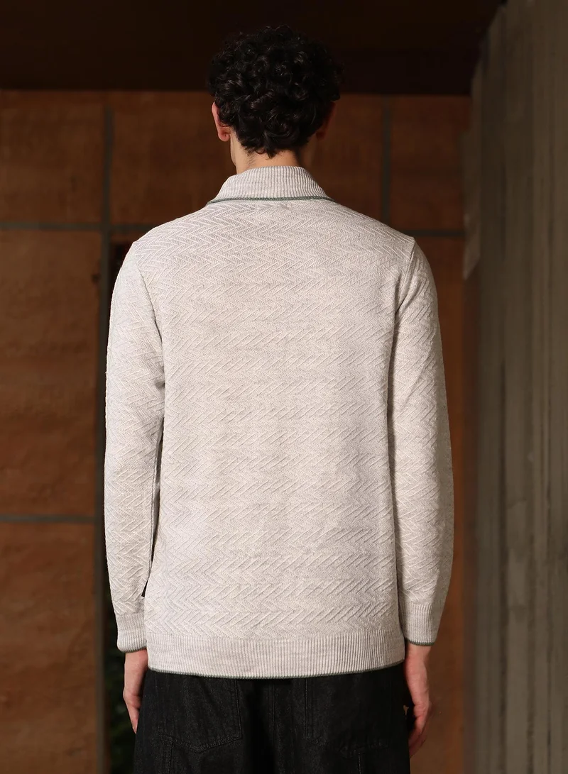 Campus Sutra Campus Sutra Men's Cloud Grey Herringbone-Jacquard Knit Pullover Sweater | Turtle Neck , Ribbed Cuff Sleeves , Pull On Closure , Ribbed-Straight Hem | Solid Jacquard For Casual & Daily Wear