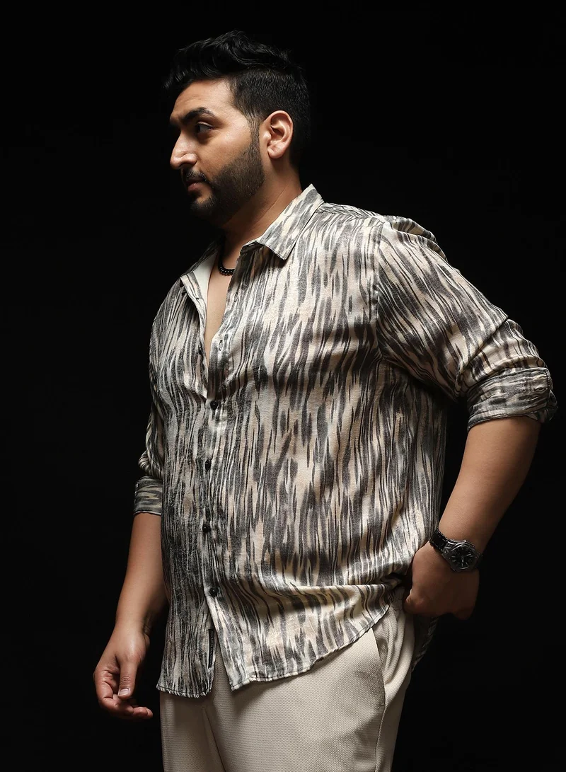 Instafab Plus Instafab Plus Men's Grey & Off-White Contrast-Abstract Imprint Shirt | Spread Collar , Long Cuffed Sleeves , Button Closure , Curved Hemline | Abstract-Print Plain Polyester For Street & Casual Wear