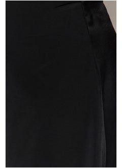 trendyol Bikini Bottoms With A Short Skirt And Black TBBSS23CR00015  - Image 5