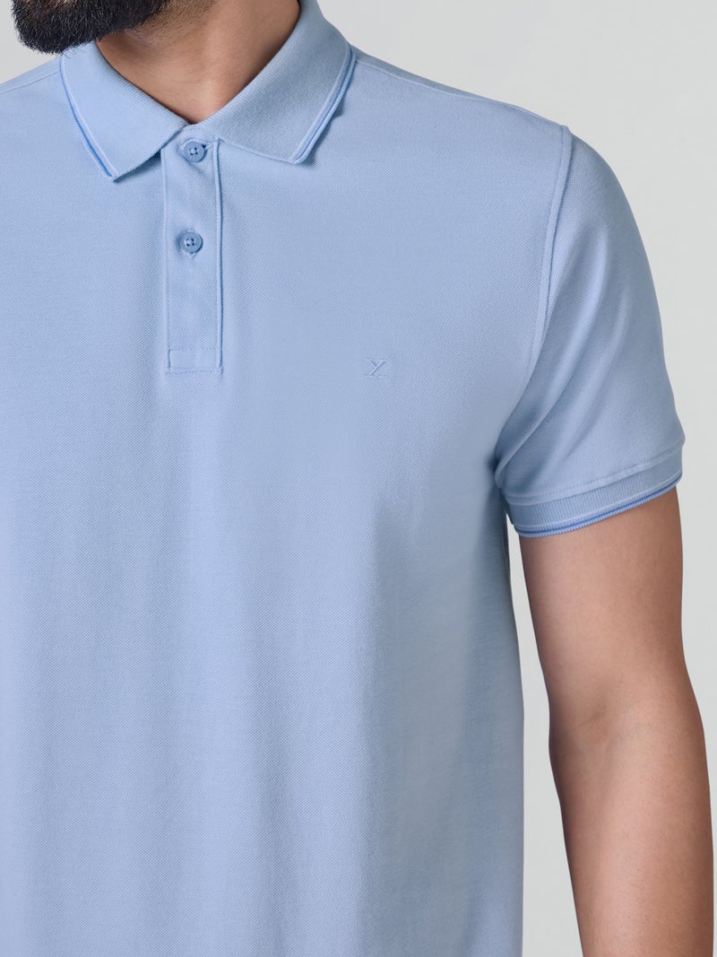 اكس واي اكس اكس قميص بولو رجالي من القطن بنصف كم بلون أزرق سماوي - Image 4
