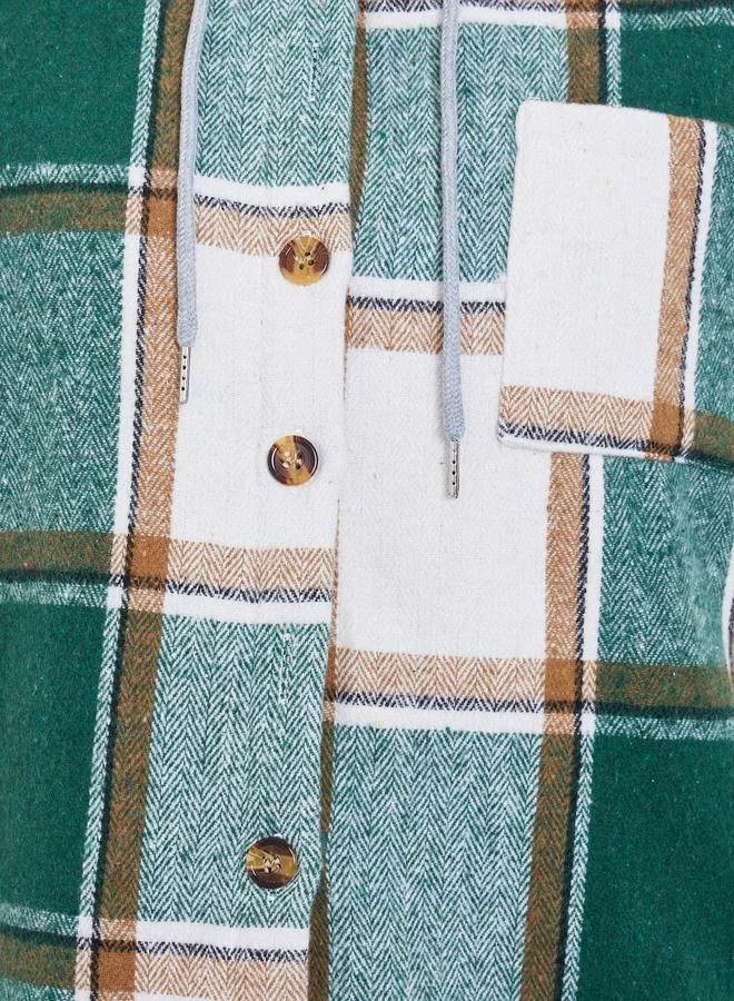 تايك تو شاكيت بياقة هودي وأزرار أمامية بنقشة مربعات