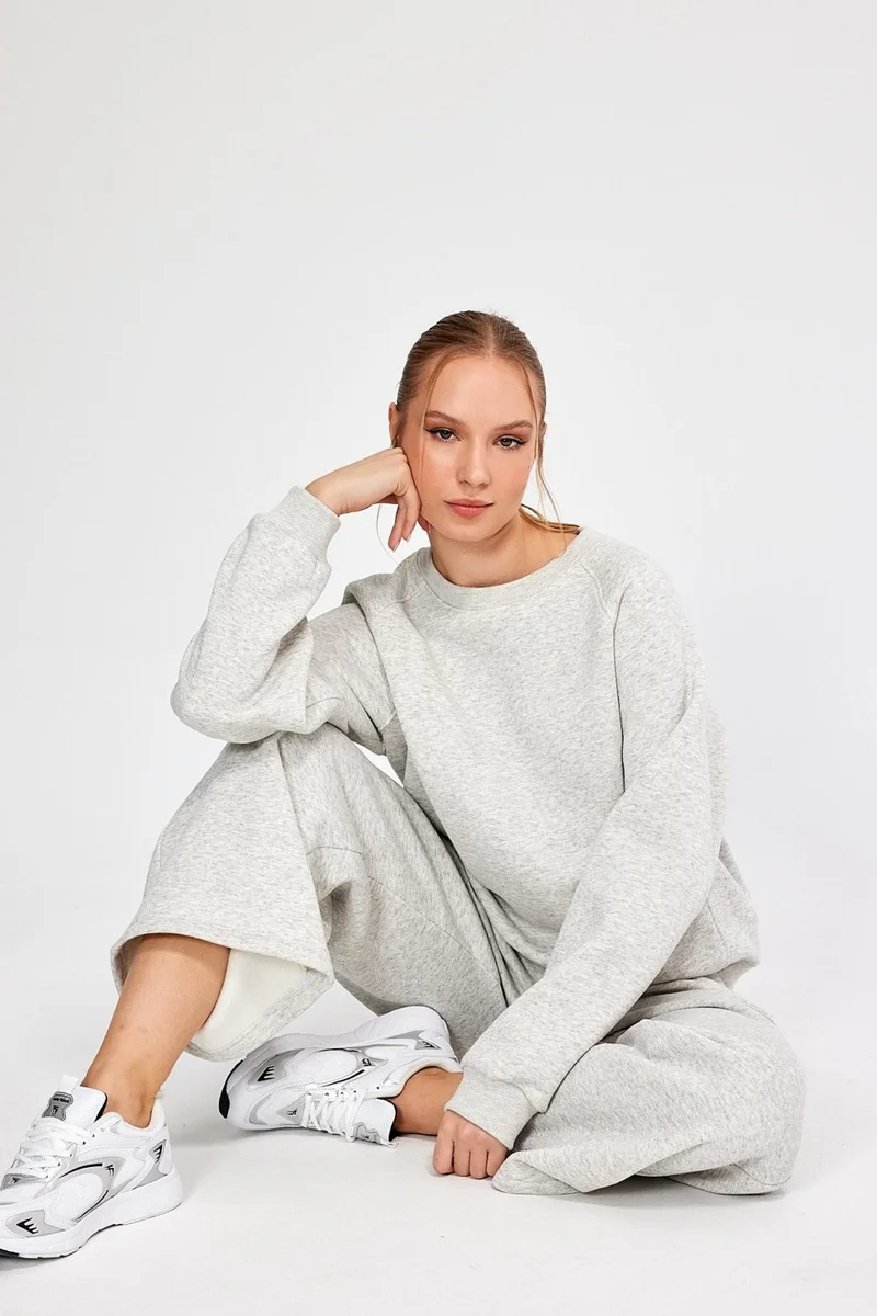 الكسندر جاردي Raglan Sleeve Raised Comfort Fit Sweatshirt (B23-00166)