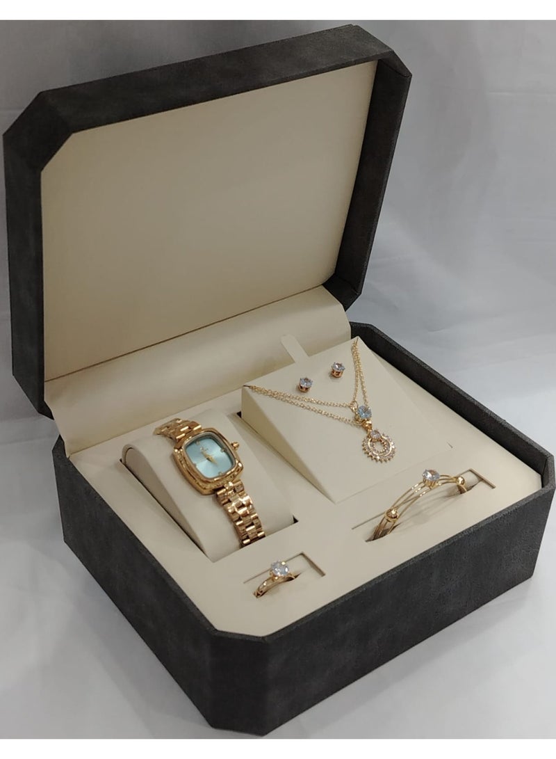 ريفولي ساعه مع الأسوارة مع الخاتم  مع السلس والاخراص اخر اصدار من ريفولي