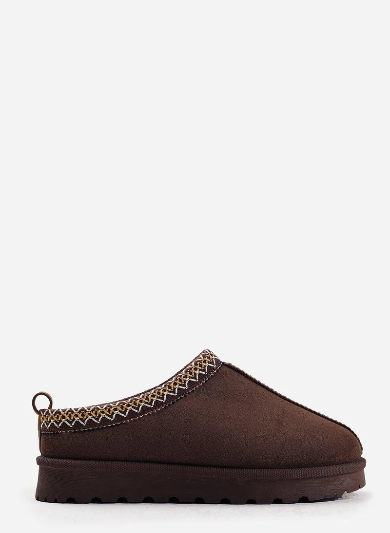 ويرز ذات فروم 'Oak' Aztec Detail Faux Fur Lining Mini Boots