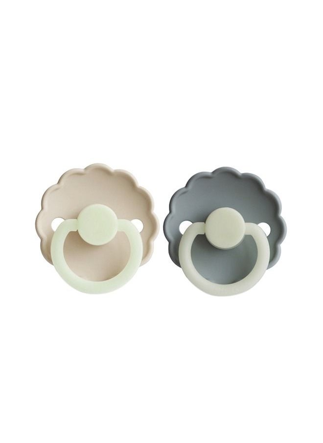 Pack Of 2 Daisy Silicone Baby Pacifier 6-18M, Cream Night/French Grey Night - Size 2 - pzsku/Z2799F981A395616914A1Z/45/_/1679913175/9ef2fb9c-506d-4bcc-807c-d38cb85c81e8