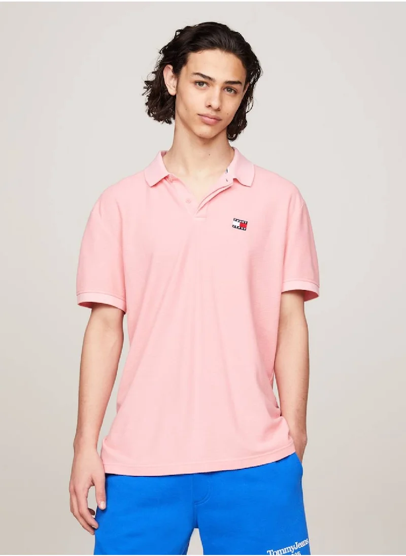 TOMMY JEANS Men's Regular Fit Badge Polo - Cotton, Pink