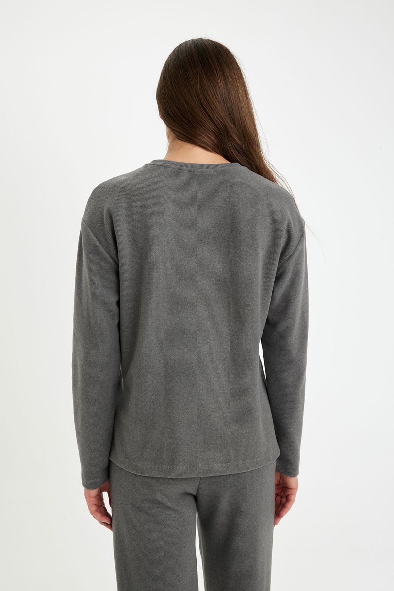 Woman Regular Fit Crew Neck Selanik Fabric T-shirt