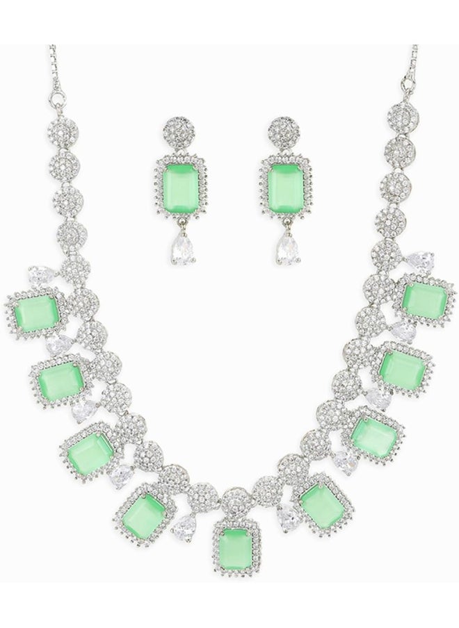 Sparkling Elegance Green Stones Necklace Set - pzsku/Z279D9162E3BE0C0C0637Z/45/_/1730198352/870e42cf-3d31-42a6-ad37-4d981654e9a1