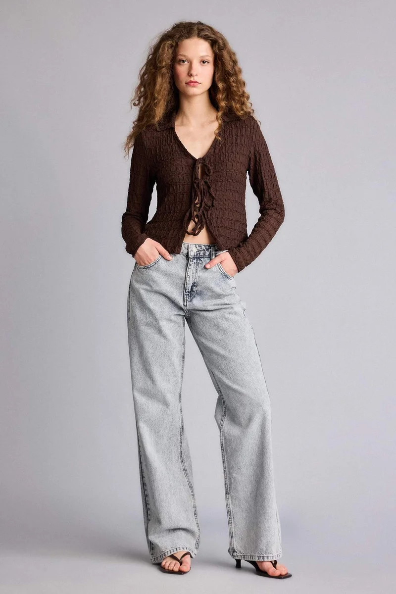 ديفاكتو Slim Fit Shirt Collar Long Sleeve Blouse