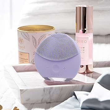 FOREO Luna Mini 2 Plus Compact Cleansing and Firming Facial Massage Device for All Skin Types Enchanted Violet LavanderF0806 - Image 5