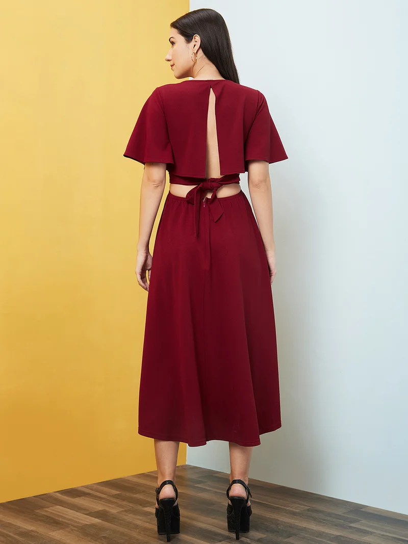 globus Globus Women Maroon Flared Sleeves Cut Out Fit & Flare Midi Dress