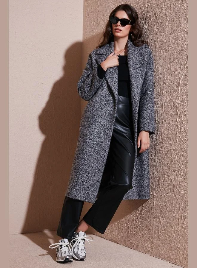 ليلا معطف كشمير طويل بياقة أحادية وأزرار للنساء من ليلا مقاس كبير