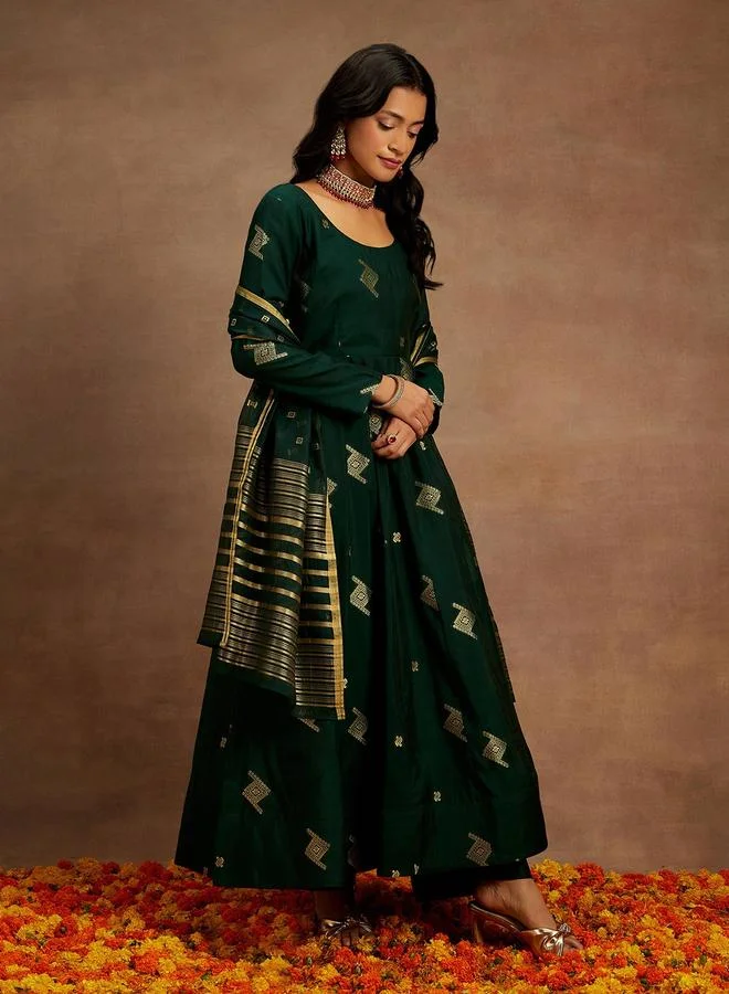 لباس Green Self Design Silk Blend Anarkali Kurta, Palazzos and Dupatta Set