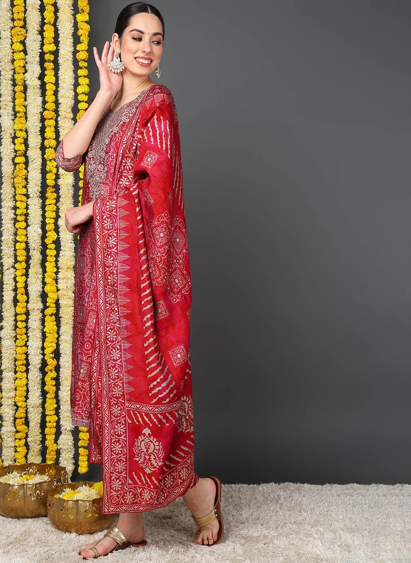 ZERESOUQ Maroon Polyester Ethnic Motifs Printed Straight Kurta Trouser With Dupatta