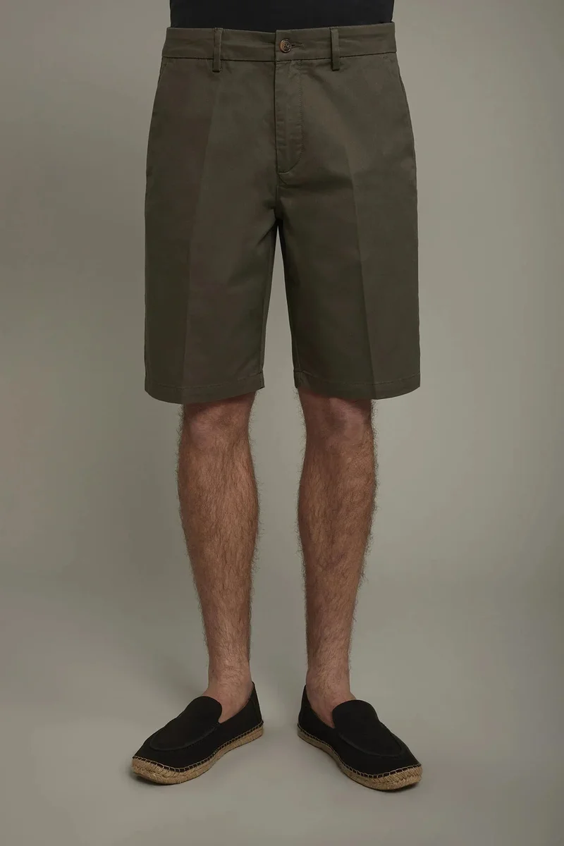 Doppelganger Green Men's Bermuda shorts classic twill construction regular fit - Military for Men | Best Price UAE
