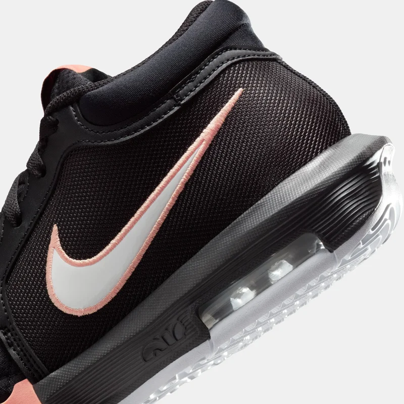 Nike Men's LeBron Witness VIII Basketball Shoes