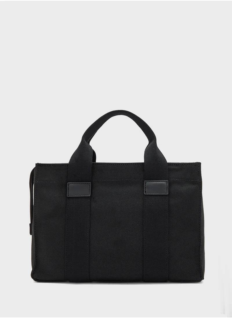 جس Canvas Ii Small Tote