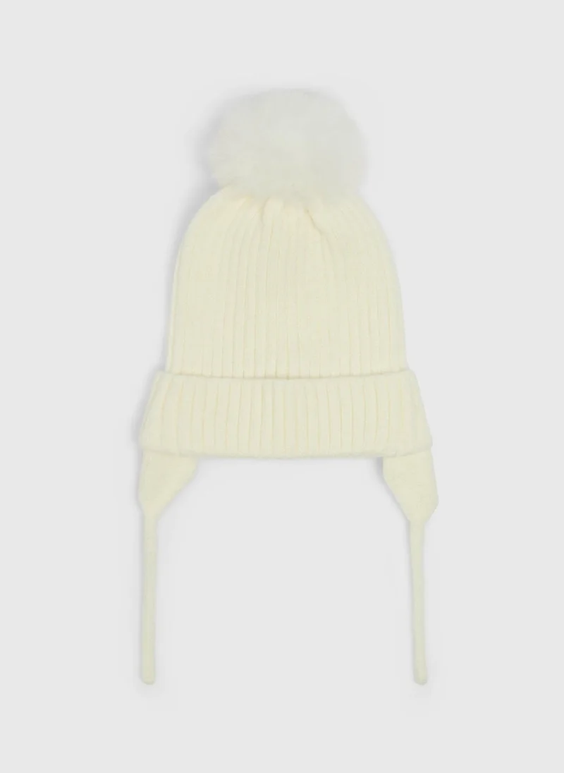 ماتلان Baby Cream Pom Trapper Hat